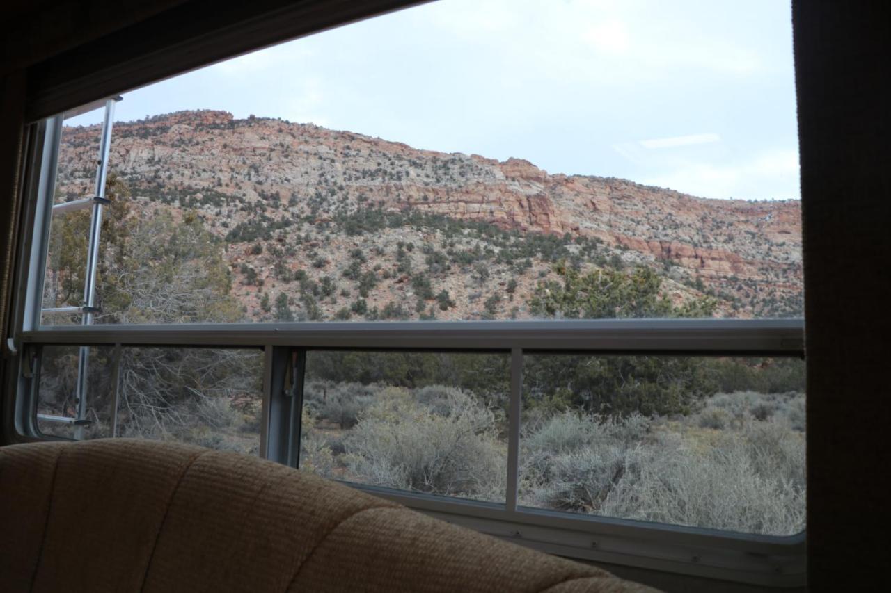 Camp Valhalla At Zion Colorado City Exterior photo